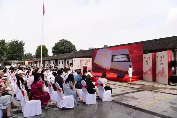 西安市庆祝建党100周年学党史悟思想强信念谱新篇4本主题图书发行