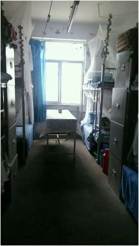 山西财经大学的宿舍是怎样的可以详细说说吗