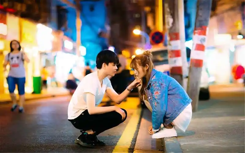 小情侣唯美清新写真高清电脑壁纸图片下载