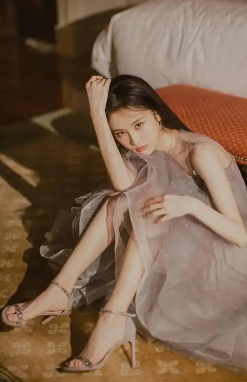 张慧雯高清写真集丨精选壁纸丨无水印版