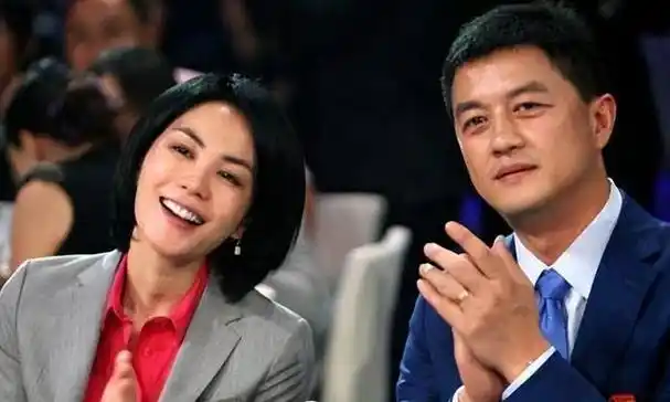 李亚鹏:我那"抽烟喝酒打麻将"的前妻王菲,竟是世上顶好的妈妈