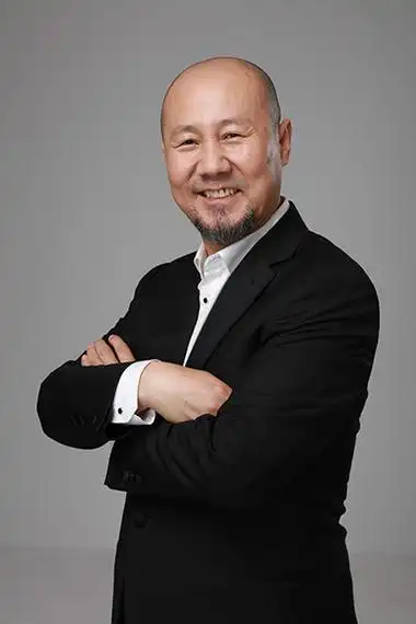 腾格尔王者归来繁星直播首秀清唱天堂引迷妹成群