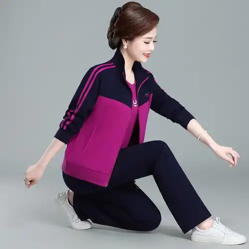 套装女春秋款大码运动装妈妈装中年妇女休闲运动服三件套女秋装外套