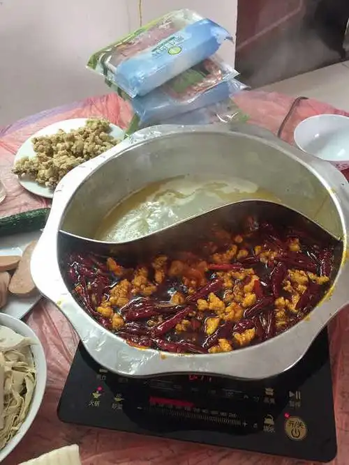 西湖吃火锅-手机随手拍-杭州19楼