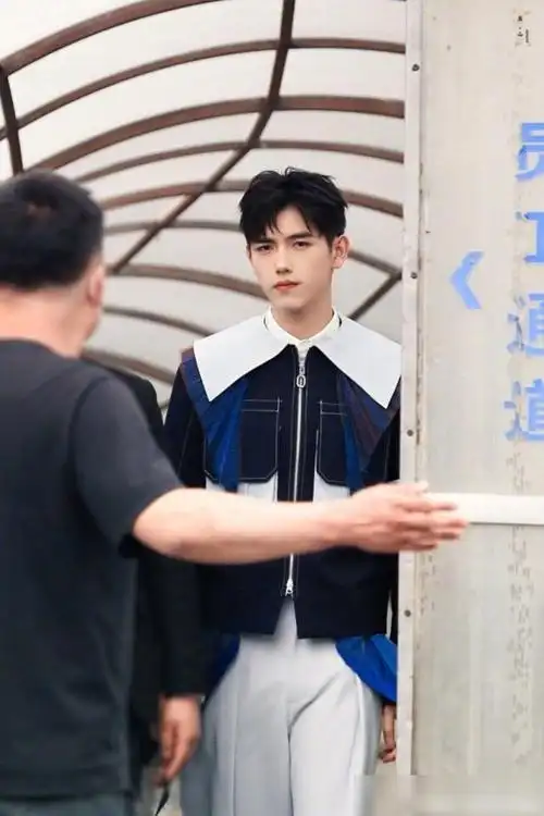 陈飞宇录制奔跑吧为皓衣行造势罗云熙没去可惜了