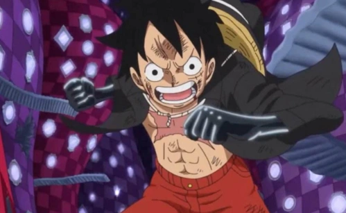 路飞领悟高级武装色,首先实验之人并非凯多,而是四皇之一的大妈