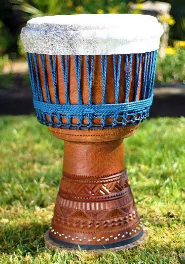 非洲手鼓的四个样式
