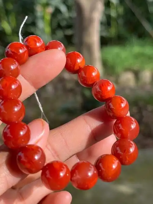 川料南红玛瑙手串