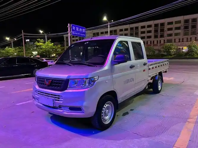 拿下19年五菱荣光新卡,双排1.8手动高配,助力方向,空调, - 抖音