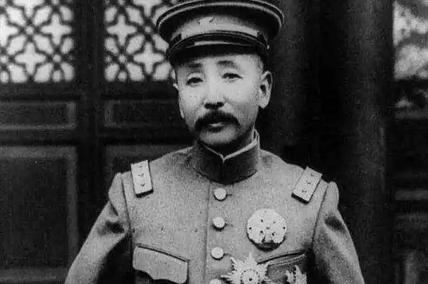 原创张作霖守株待兔终于抱得美人归不料却惹火了另一个彪悍女人