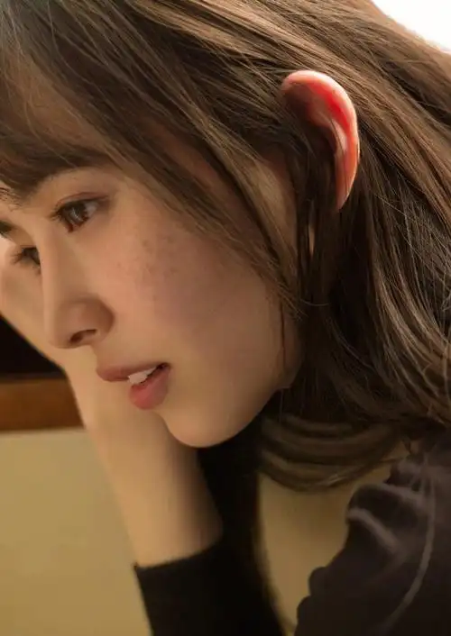 日系杂志写真井桁弘惠