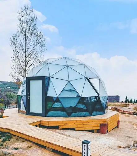 玻璃球形星空帐篷河南新密市红石林景区星空营地欣赏