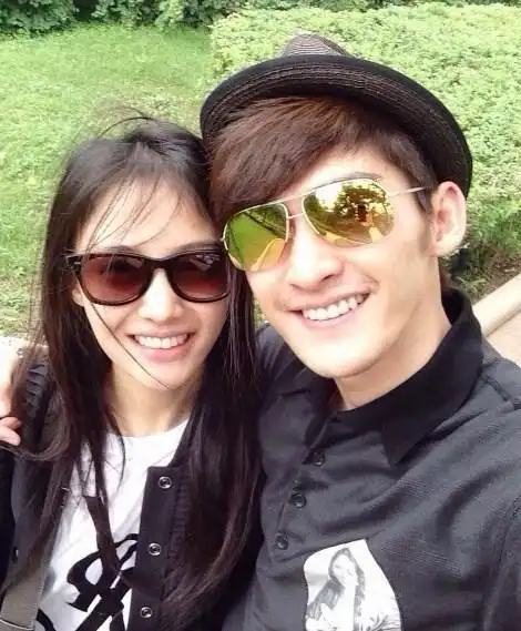 网曝张翰郑爽已分手 男方出道开始身边不缺女伴