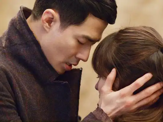 那年冬天宋慧乔赵寅成初吻爱情大跃进