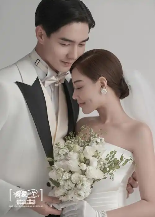 【韩式简约】结婚照-婚纱照案例-全民榜单