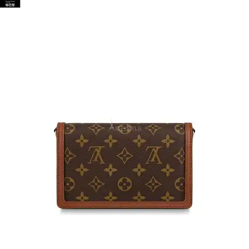 【包邮包税】 lv路易威登 21年春夏 女士 单肩包 dauphine 链条包 m