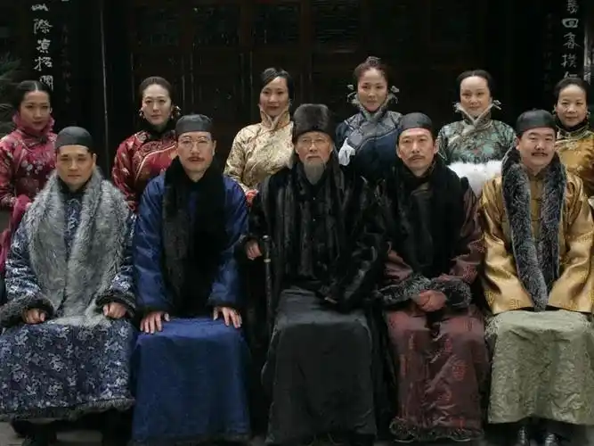 电视剧版《家》部分演员合影