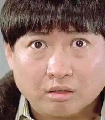 洪天明上传了洪金宝年轻照片 网友直呼太"萌"了