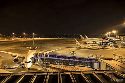 国际机场_夜晚_爱知_日本_图片大全—全景创意图库(quanjing.