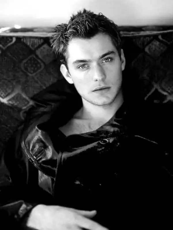 素描|裘德·洛:即使秃了,他也是史上最性感的邓布利多