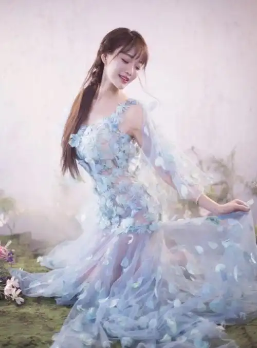 芮甜甜究竟有何魅力一个月获四位神豪周榜突破300万