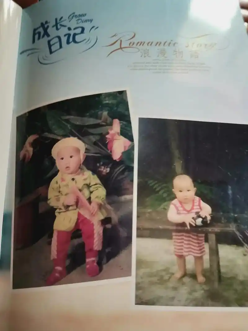 翻开孩子成长的照片,忍不住感慨万千,回忆过去的那份洒脱和任性 - 抖