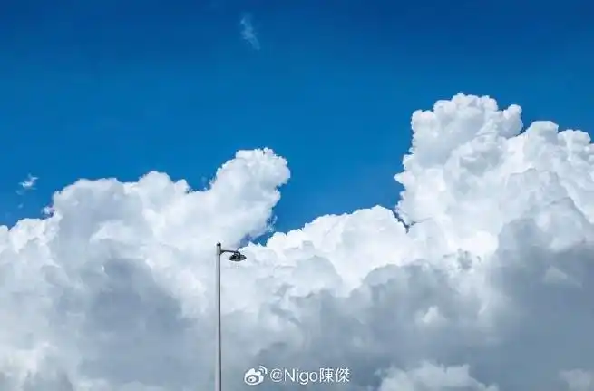 镜头里的云,  看过很多地方的云,还是故乡的云最好看  #云##风光