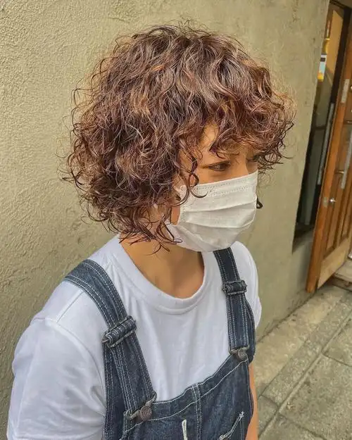 满头烫层次短发波波头,洋气立体真瘦脸,你最喜欢哪一种插图1