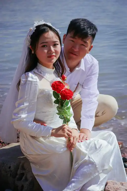 一起看海 | 自拍海边情侣婚纱照