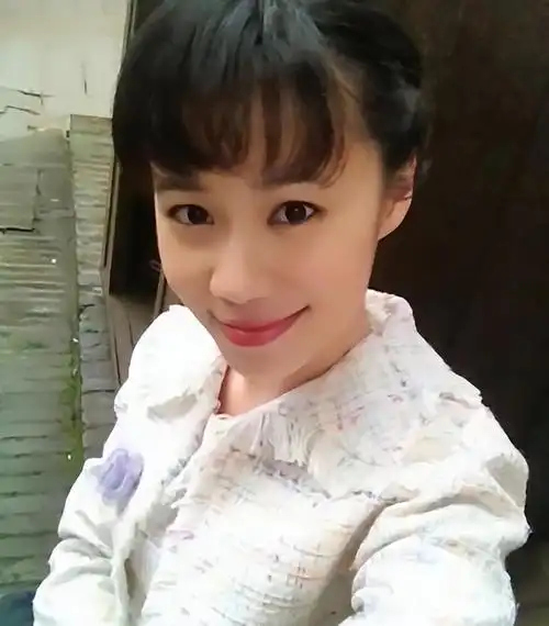 长得丑演技还烂装疯卖傻倒胃口就差把关系户写脸上了