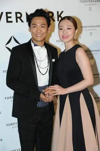 杜德伟写歌告白爱妻大撒甜蜜狗粮