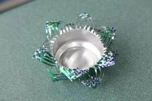 易拉罐烟灰缸国梦中国梦作品名称:朝夕奔梦:主要以为实现中国梦而努力