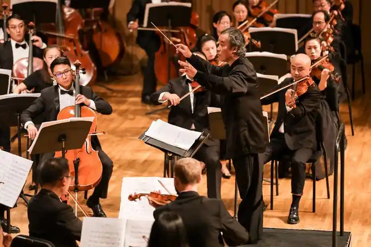 交响音乐会《温暖的群山》演奏现场.主办方供图