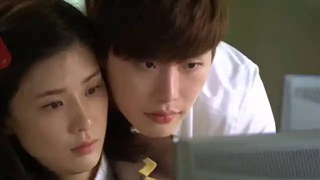 李钟硕李宝英姐弟恋有点甜