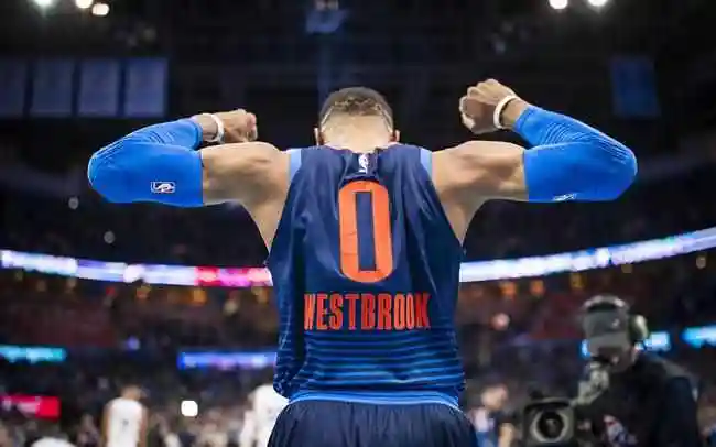 威斯明明是  !不能因为被隔扣就小看他