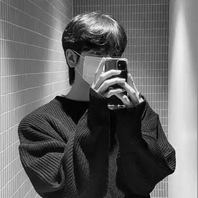 男头黑白真人头像高冷帅气图片