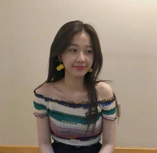 半藏森林"绿茶风"火遍全网!又纯又欲的女生才最斩男?