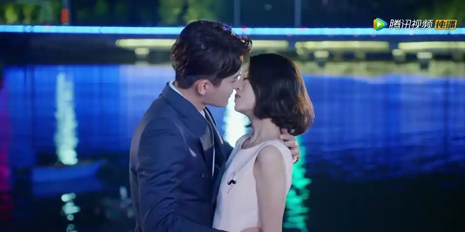 李溪芮和熊梓淇深夜互动,炒作?还是公开恋情?