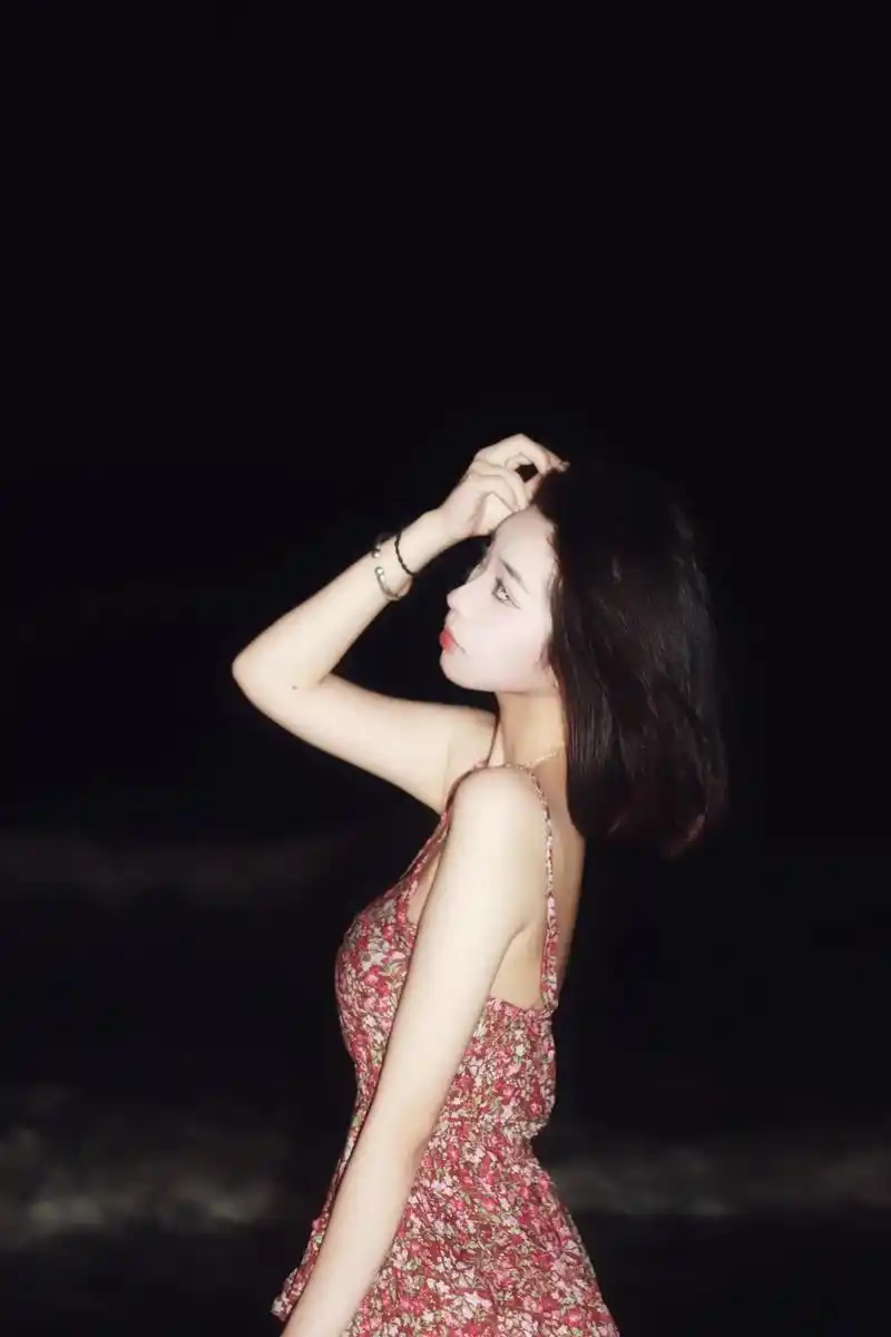 氛围感 #美丽坏女人 #分享照片 封心锁爱了(锁了但没完全 - 抖音