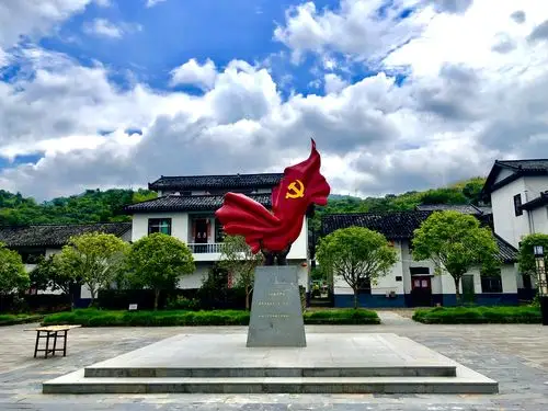 资兴市个体劳动者私营企业协会唐洞党支部在红色革命根据地汝城县沙洲