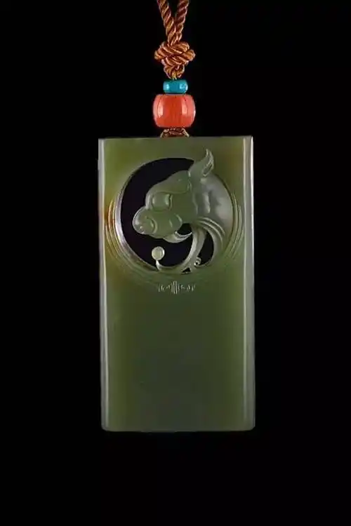 【涨知识】古韵非凡 | 玉雕中的镂空工艺