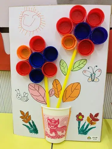 小三班亲子手工作品展——变废为宝