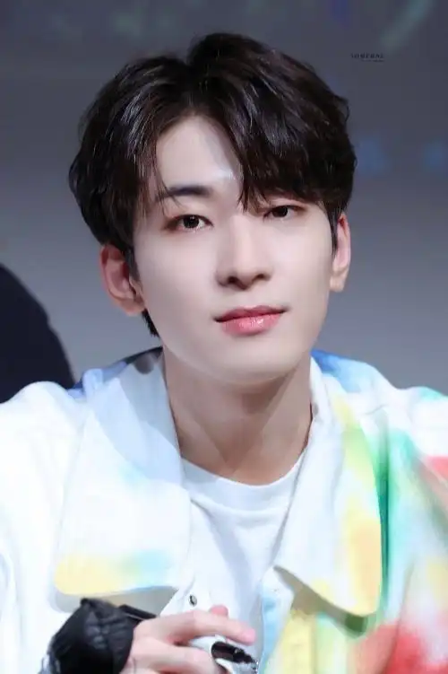 全圆佑绝美氛围#78#全圆佑行走画报#231105 mus