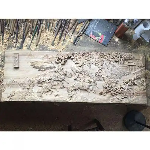 通山木雕三顾茅庐 湖北 省级传承人熊应华