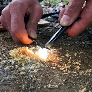 户外打火石镁棒取火棒图片