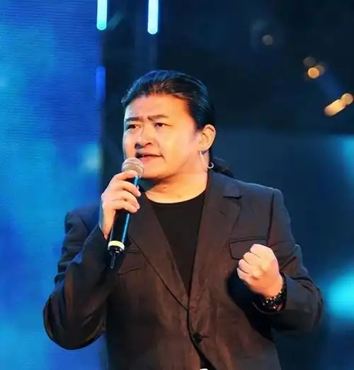 60岁刘欢的痛:父母离世,身患"不死癌症",大龄女儿让他不放心