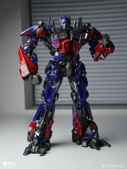 圆梦系列-dlx变2擎天柱全身改件涂装成品scream建模,炒饭涂装.