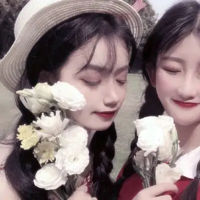 「耳语」真人百合/闺蜜情头