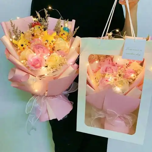 网红爆款花束简约创意卡通可爱公仔干花情人节永生花