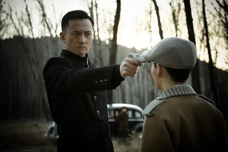 英雄吉鸿昌资料页_娱乐资料库_新浪娱乐_新浪网